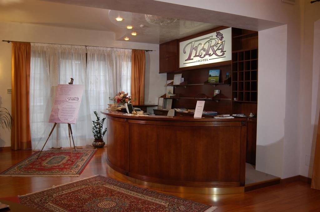 Albergo Ristorante Flora Vittorio Veneto Zewnętrze zdjęcie